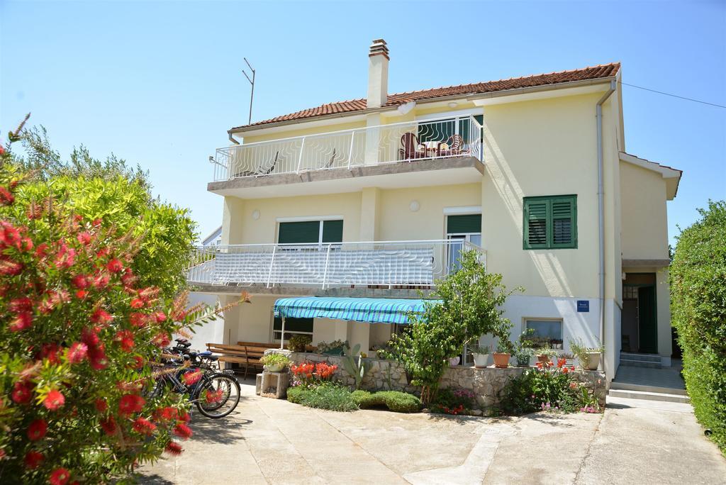 Apartments & Rooms Milena Vodice Exterior photo